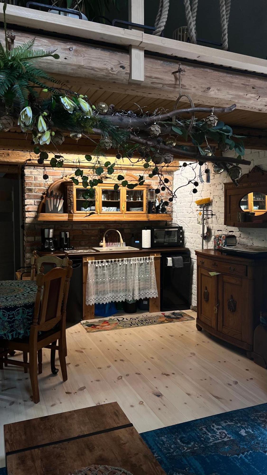 Apartamenty 3 Pory Roku Komarno Exterior foto