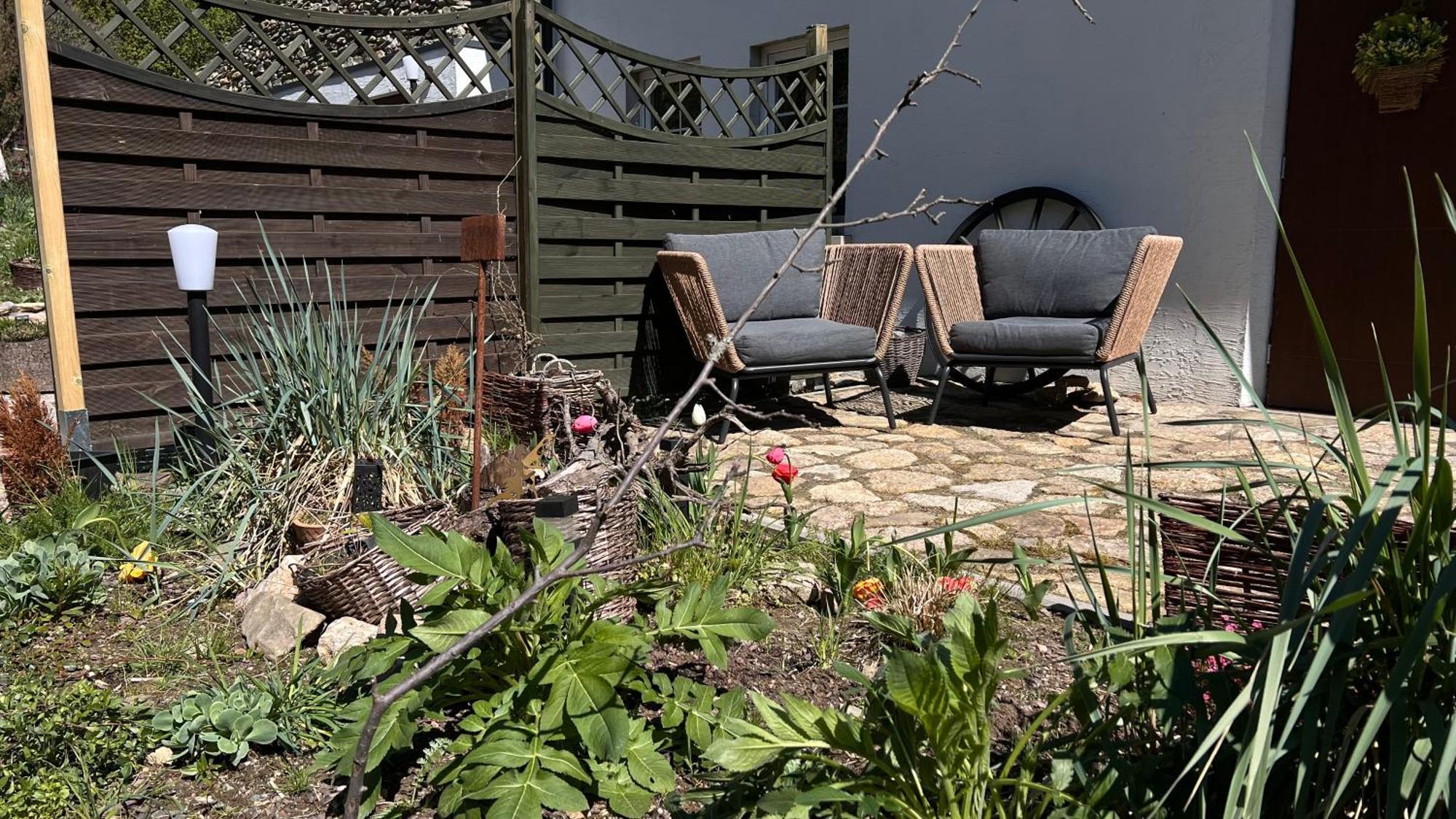 Apartamenty 3 Pory Roku Komarno Exterior foto